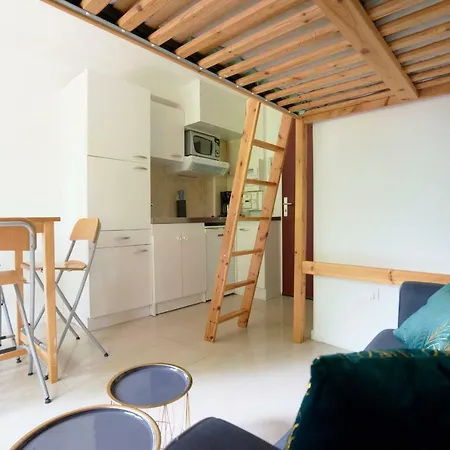 Den Sota Private Studio Διαμέρισμα Λιλ