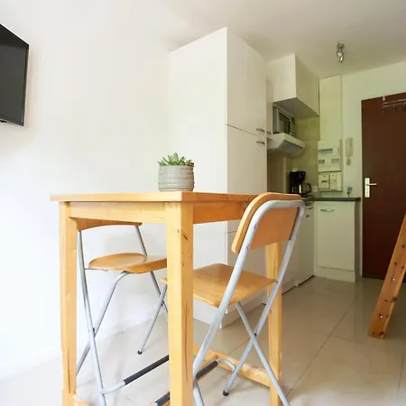 Den Sota Private Studio Διαμέρισμα *
